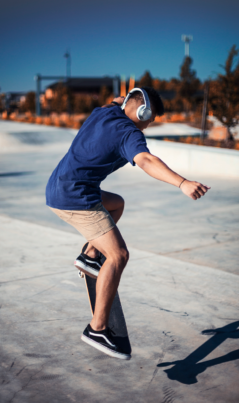 Headphone Superstore MH5 Speaker Headphones, Take Your Music Everywhere